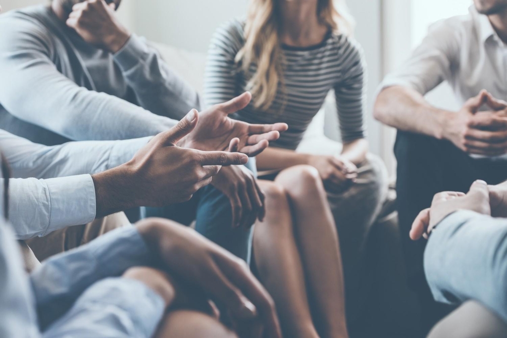 5 Tips on How to Find the Right Group Therapy Type for You